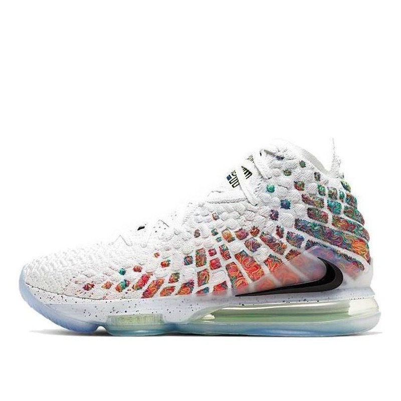 Nike LeBron 17 - Construction Durable pour Matchs Intenses