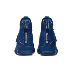 Nike LeBron 14 - Équilibre Parfait entre Puissance et Agilité